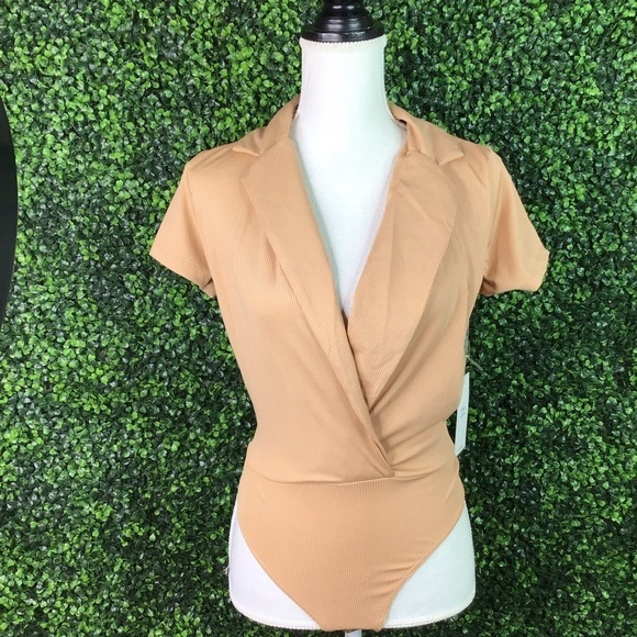 Ribbed deep v bodysuit NWT - Picture 1 of 9